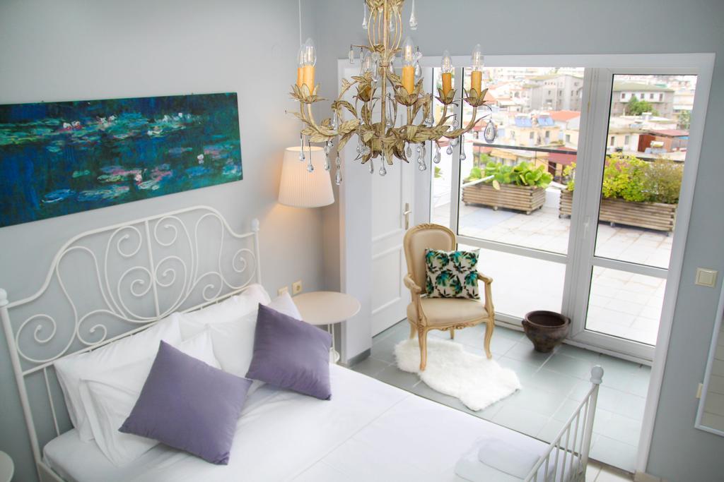 Port View Suites Kavala Eksteriør billede