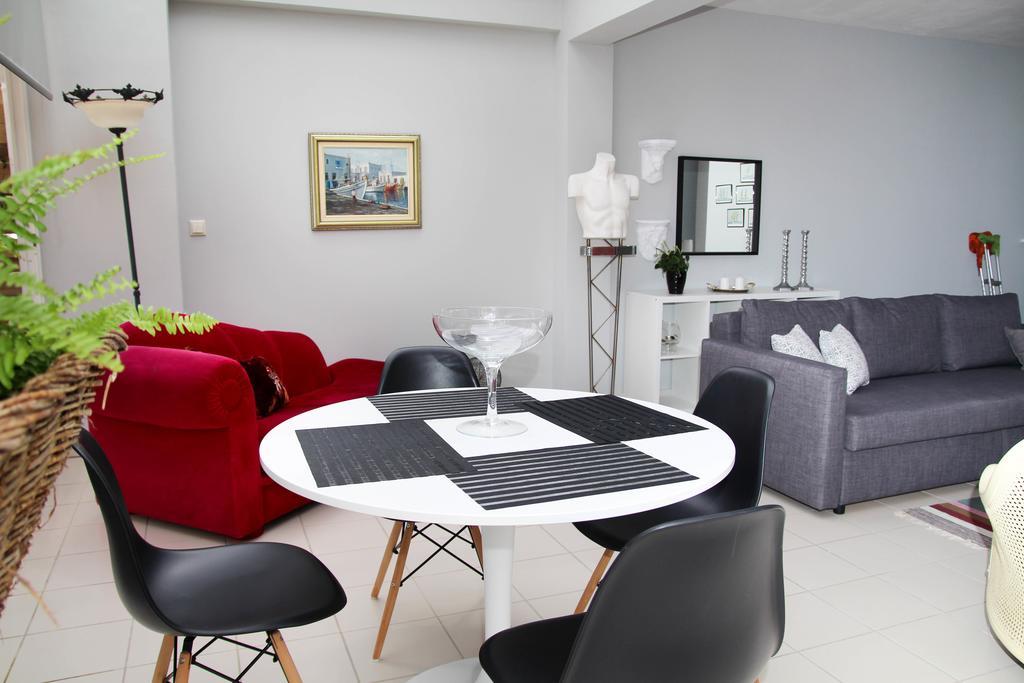 Port View Suites Kavala Eksteriør billede