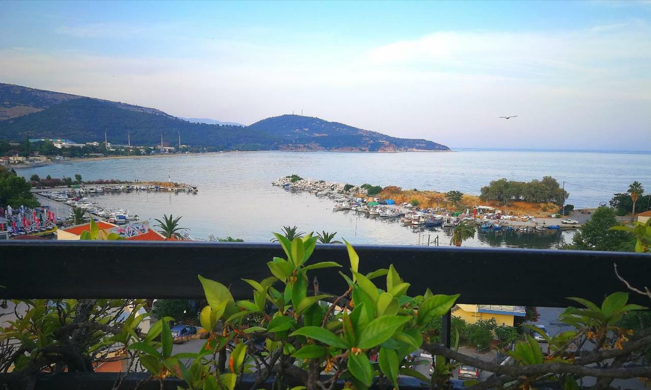 Port View Suites Kavala Eksteriør billede
