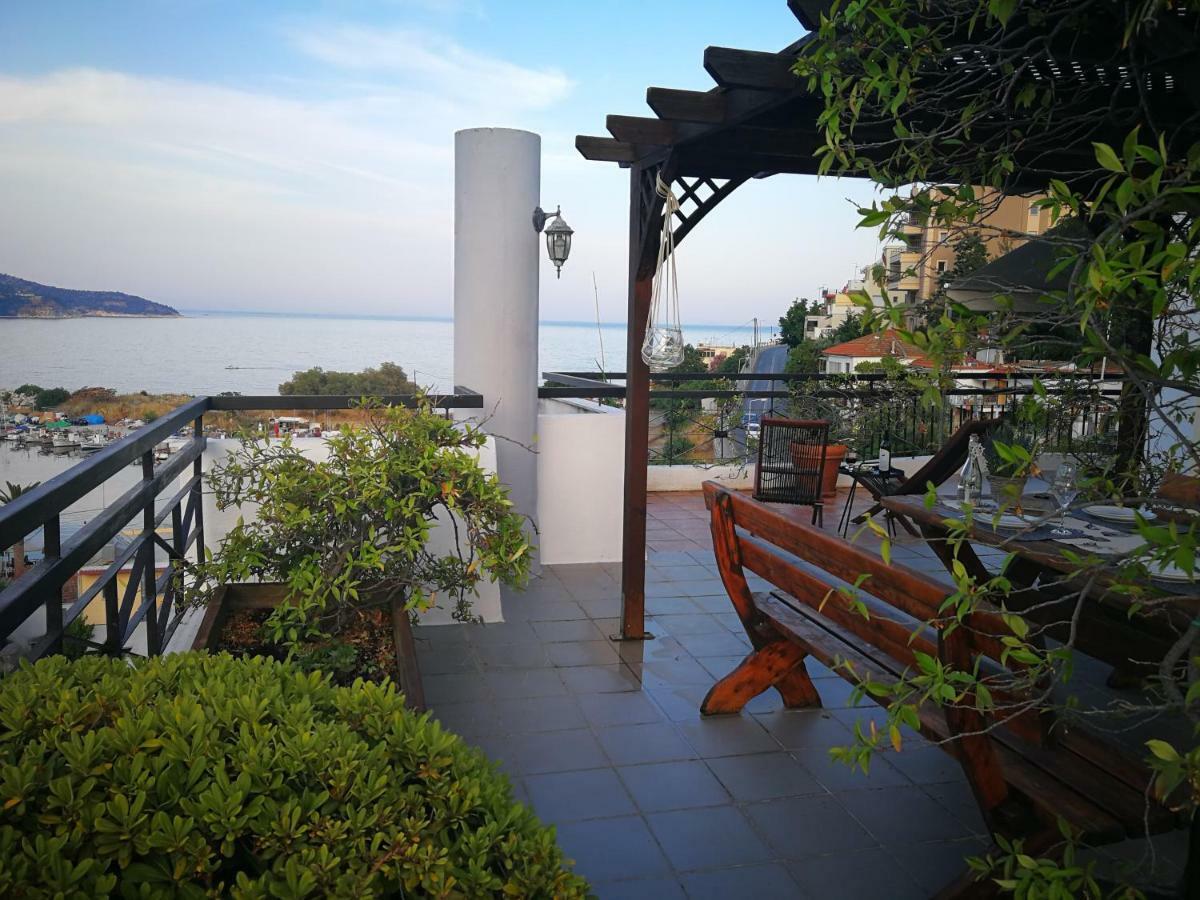 Port View Suites Kavala Eksteriør billede